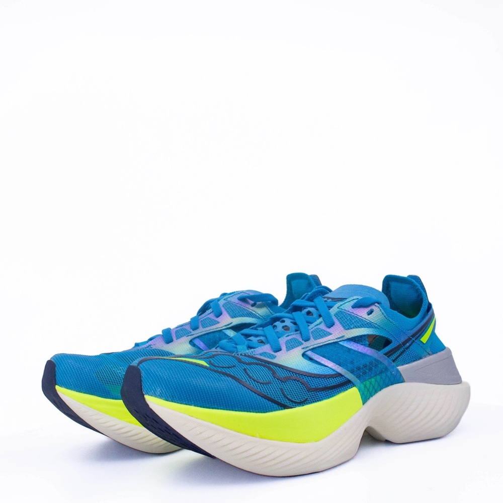 Saucony Endorphin ELITE